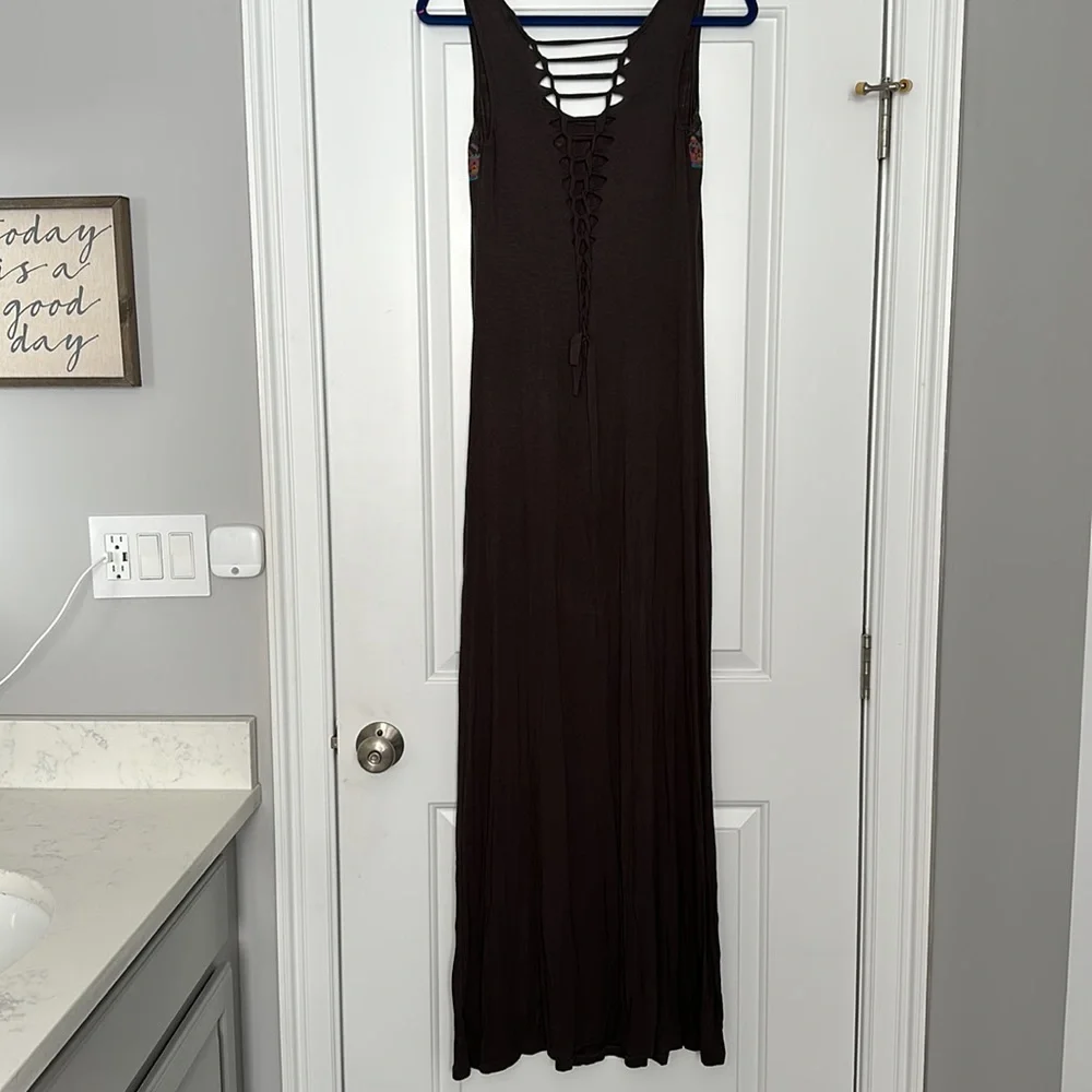 Xhilaration Grey w/ Pink Print Open Tie Back Bodycon Maxi Dress Size Medium - Picture 5 of 5